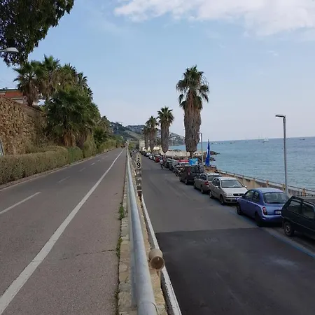 Lejlighed Tirreno